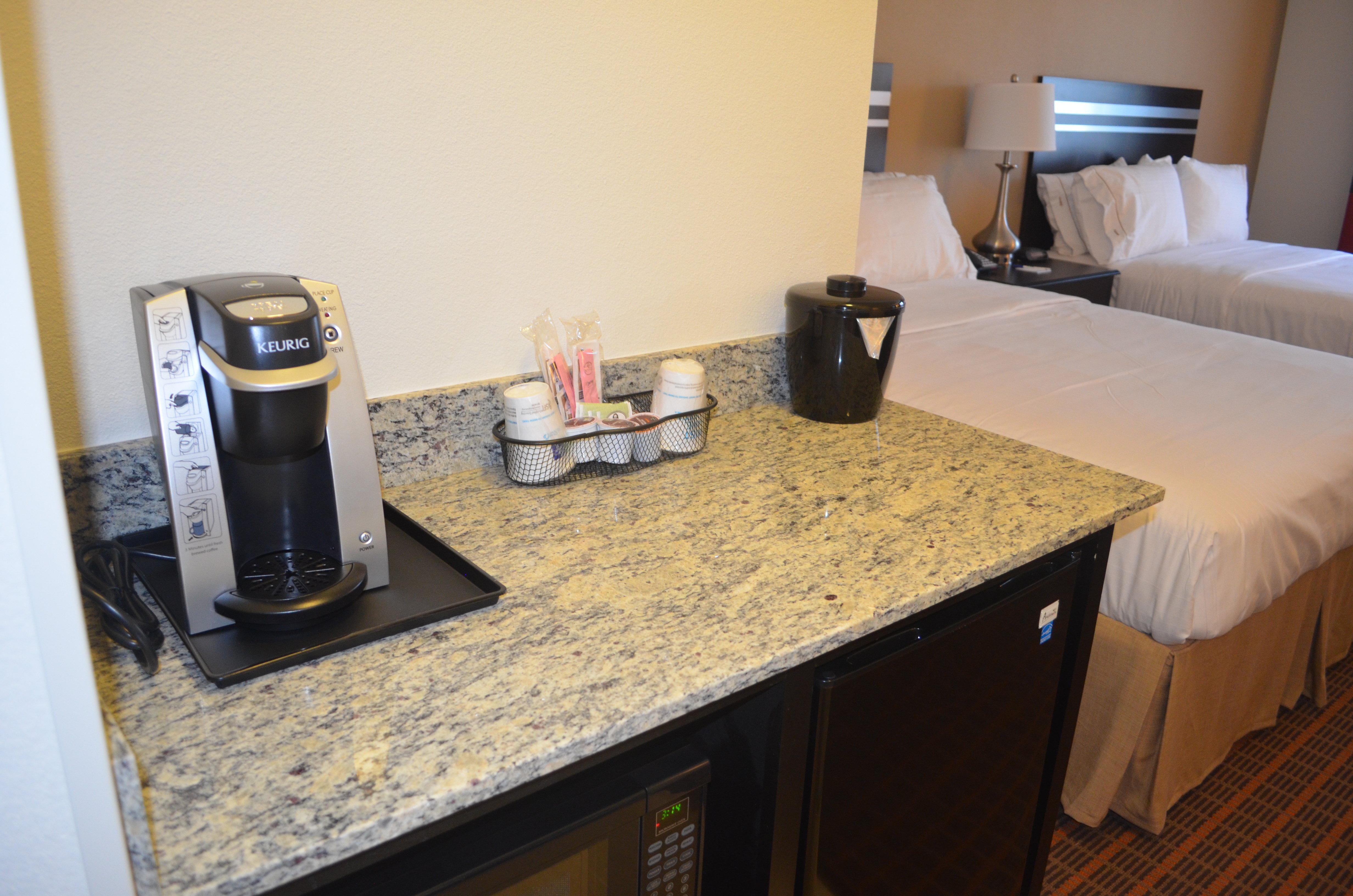 Holiday Inn Express & Suites Golden By Ihg Exterior photo