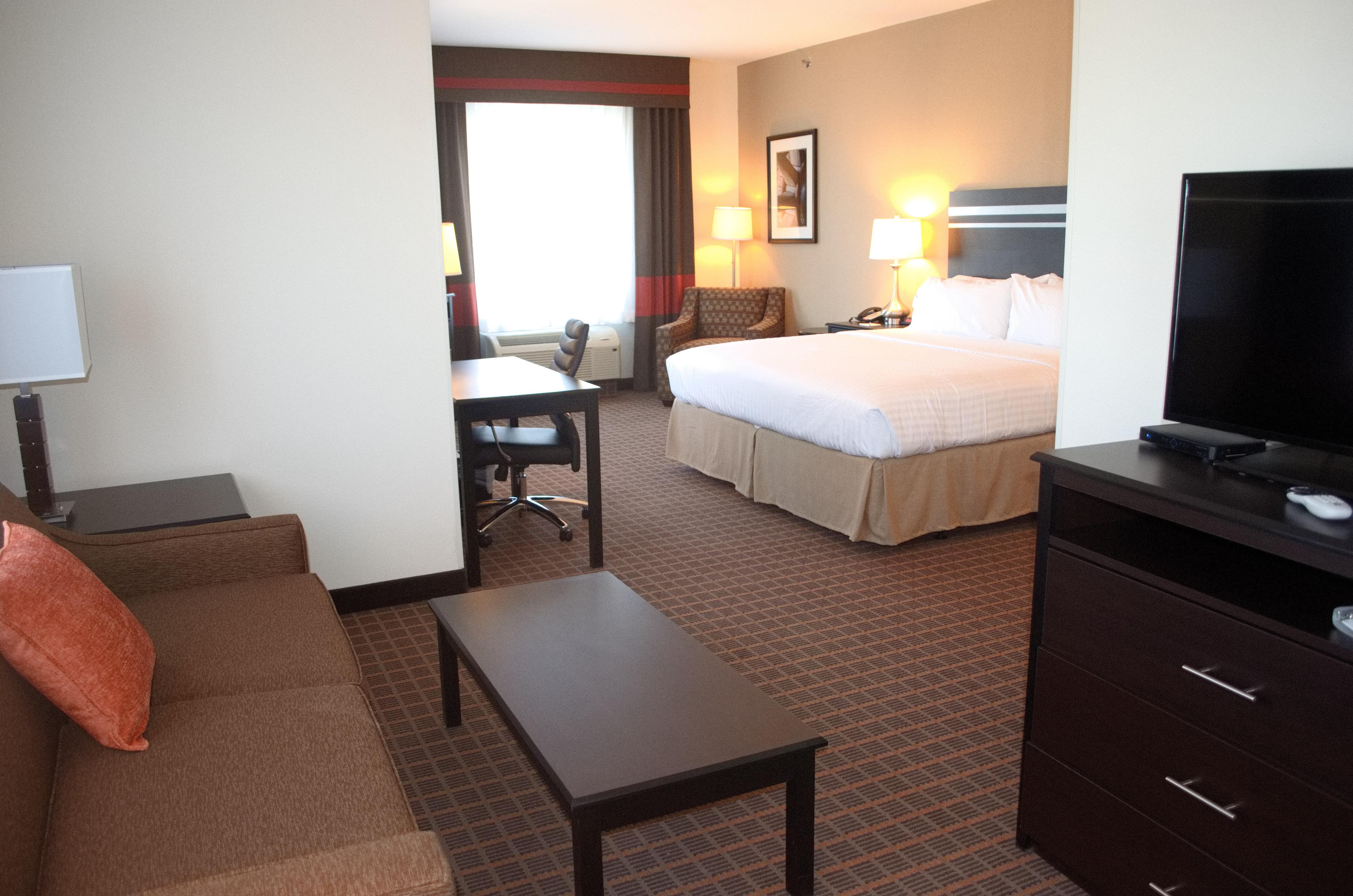 Holiday Inn Express & Suites Golden By Ihg Exterior photo